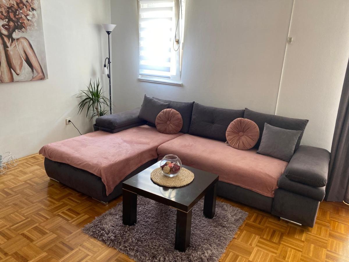 Apartment Miana Trogir Luaran gambar