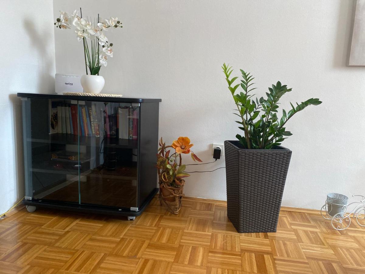 Apartment Miana Trogir Luaran gambar